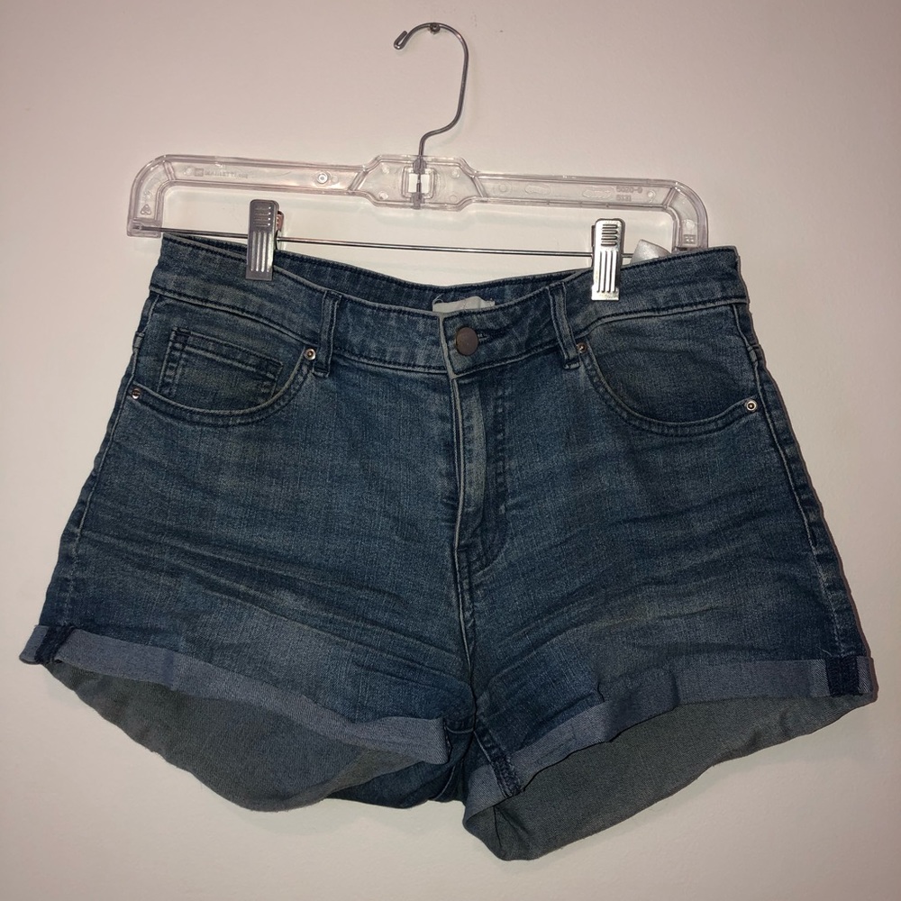 H&M jean’s shorts